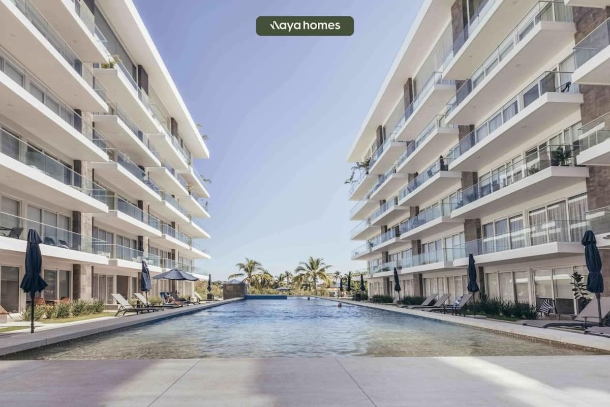 2BR Condo Right Next to the Beach - Pool & Palapa