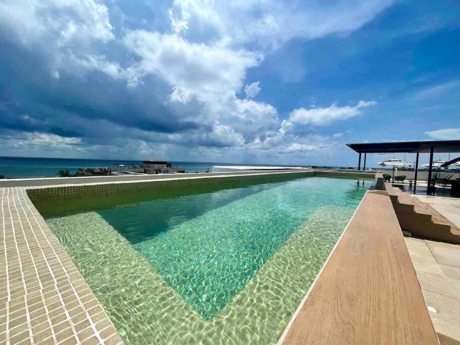 2BR Modern 5th Av Apt - Distrito Corazón E1