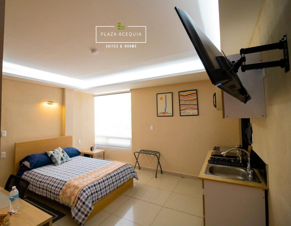 A04 Full Suite ‖ Mini Dept at Plaza Acequia