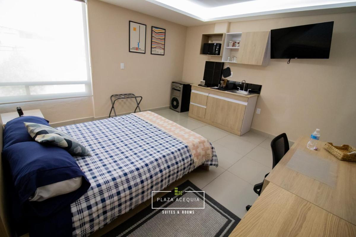 A06 Full Suite ‖ Mini Dept at Plaza Acequia