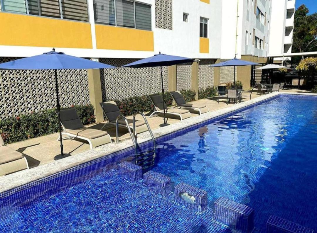 Apartamento con alberca cerca del la playa