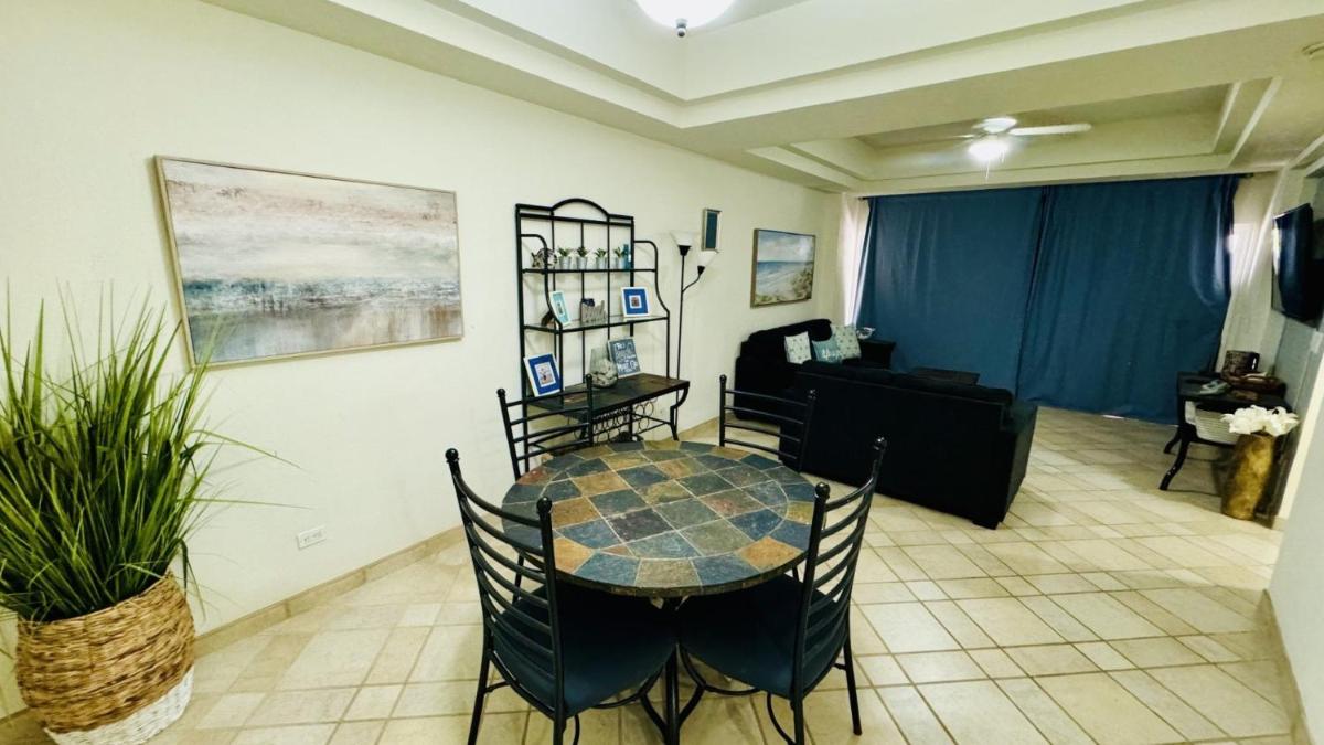 Beautiful 1,5 Bedroom Condo on the Sea of Cortez at Las Palmas Resort BN-204 condo