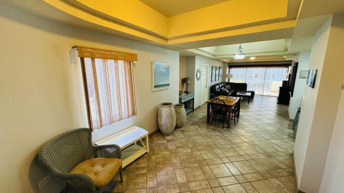 Beautiful 2 Bedroom Condo on the Sea of Cortez at Las Palmas Resort D-305 condo
