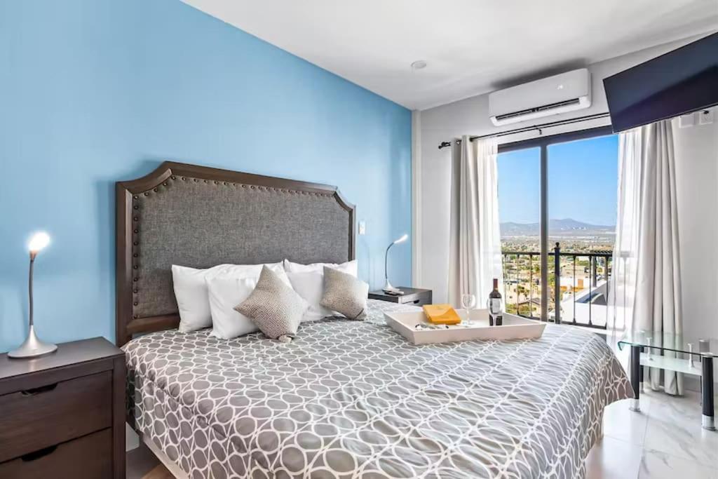 Breathtaking Views 1-Bdrm W-Pool Maison Alizee