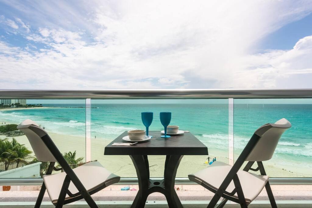 Caribbean Ocean view at the hotel zone