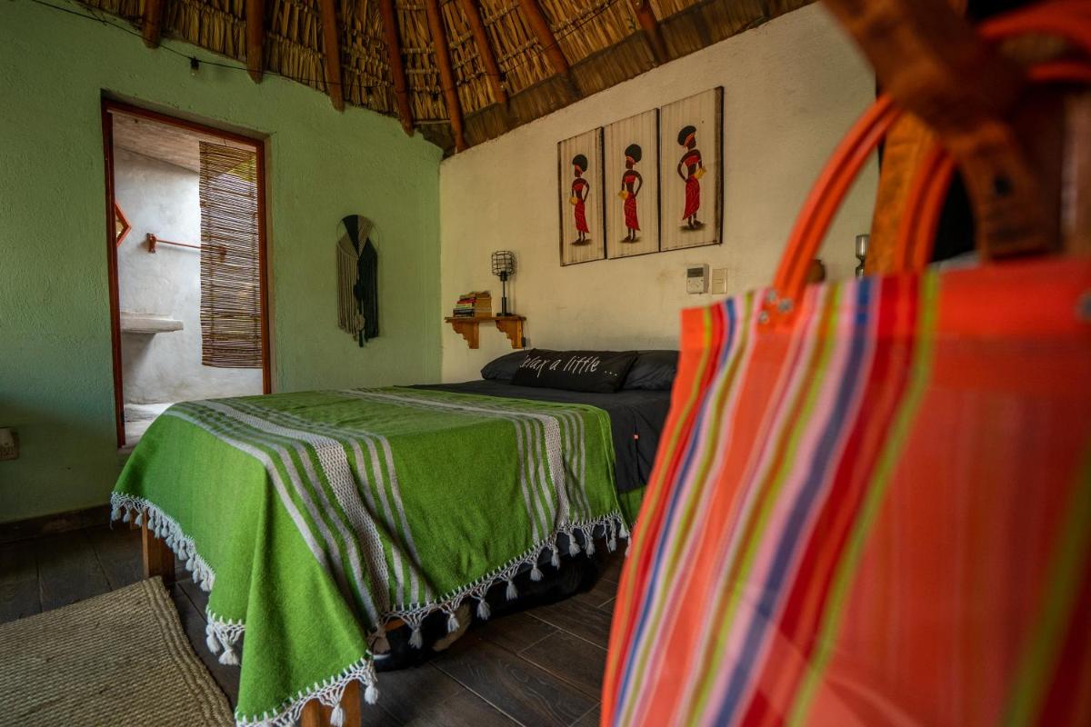 CASA AUM