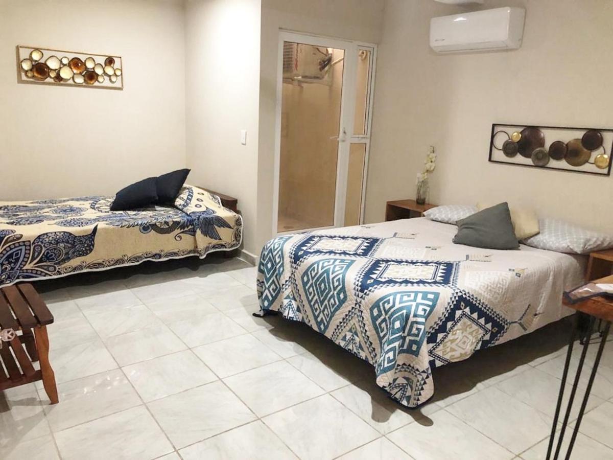 Casa Familiar Olímpica Para 8 - 10 Personas - 5 Min Malecón y Playas