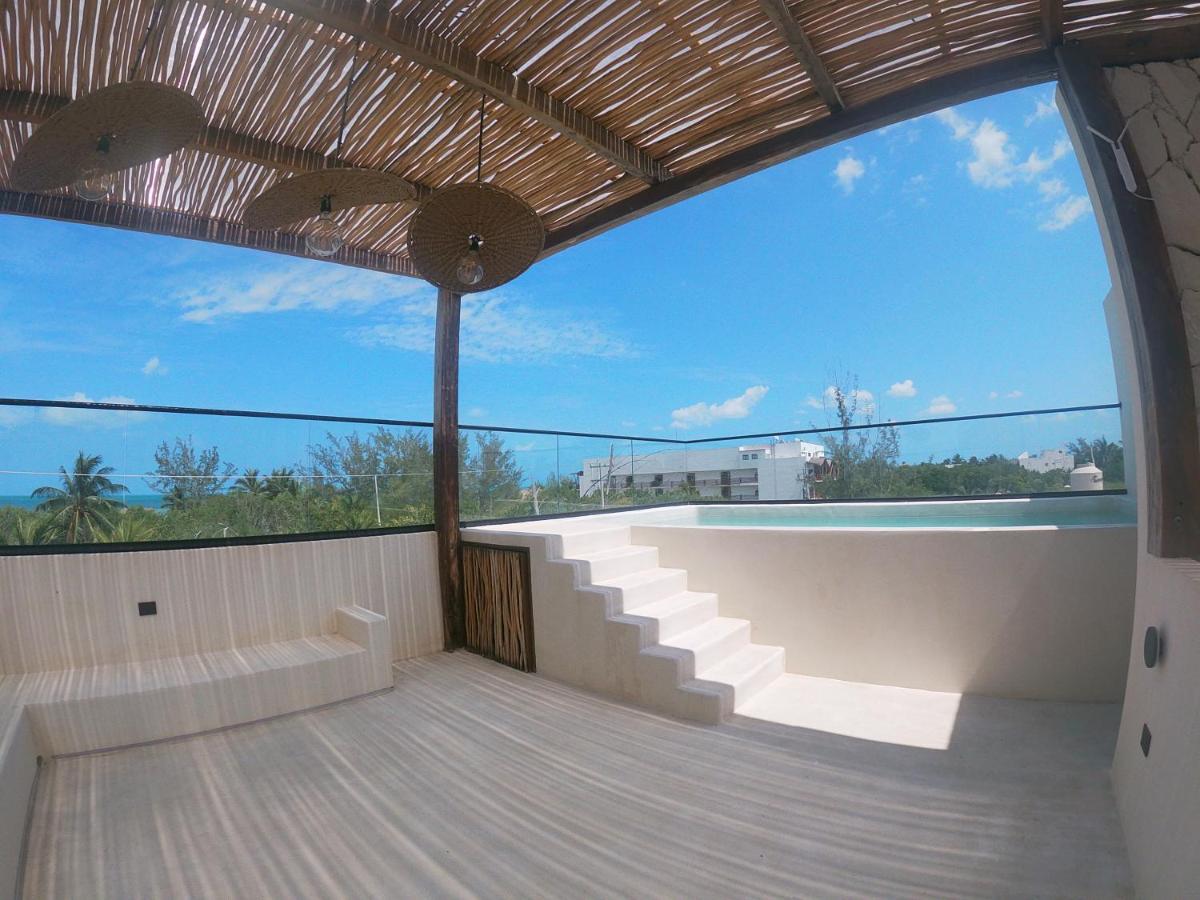 Casa Hood By the Sea