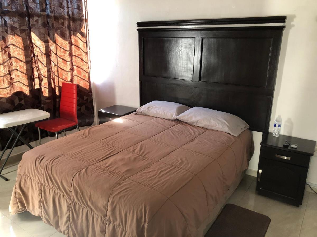 CASA LAURELES
