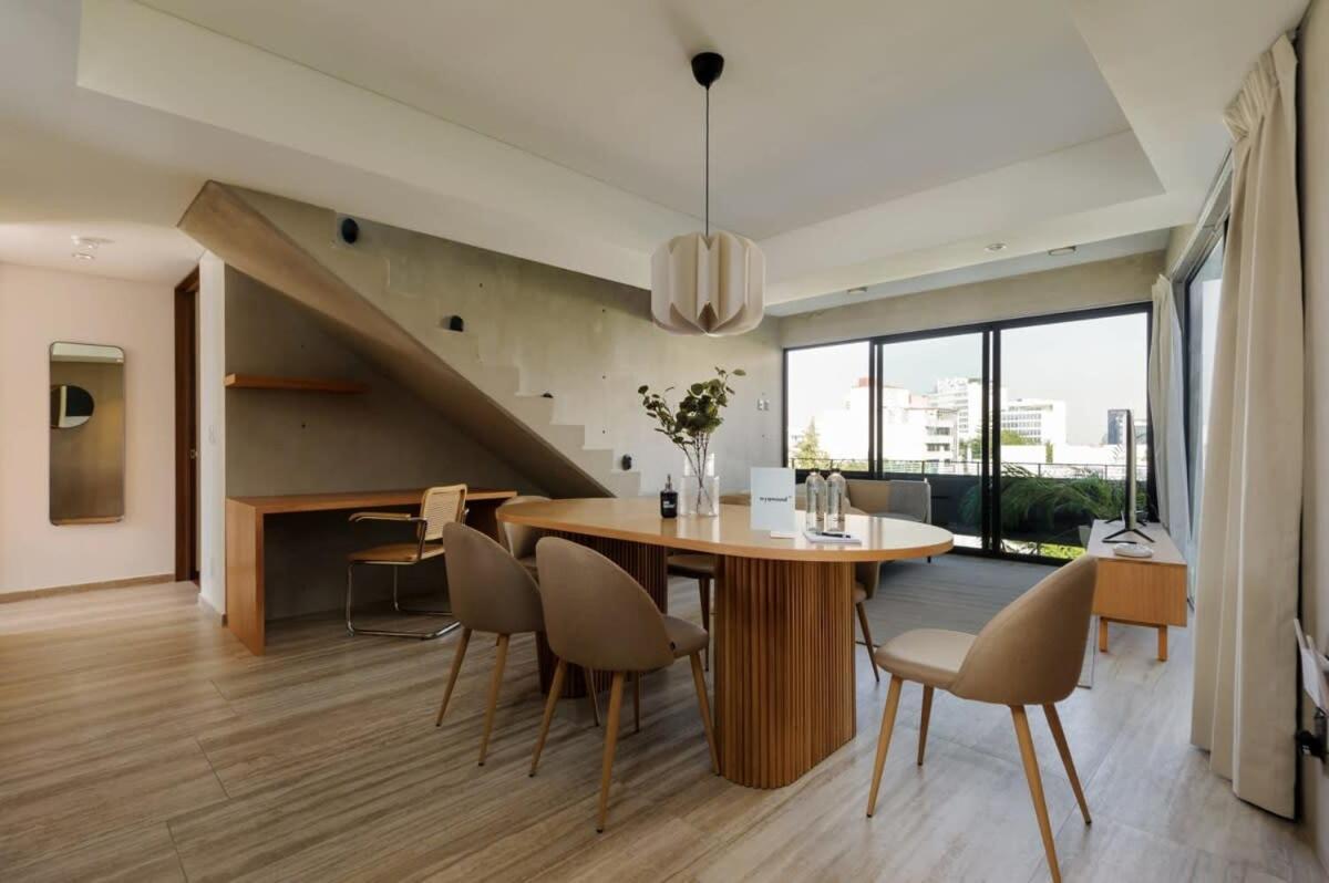 Charming 2BR Penthouse with Terrace in Cuauhtemoc