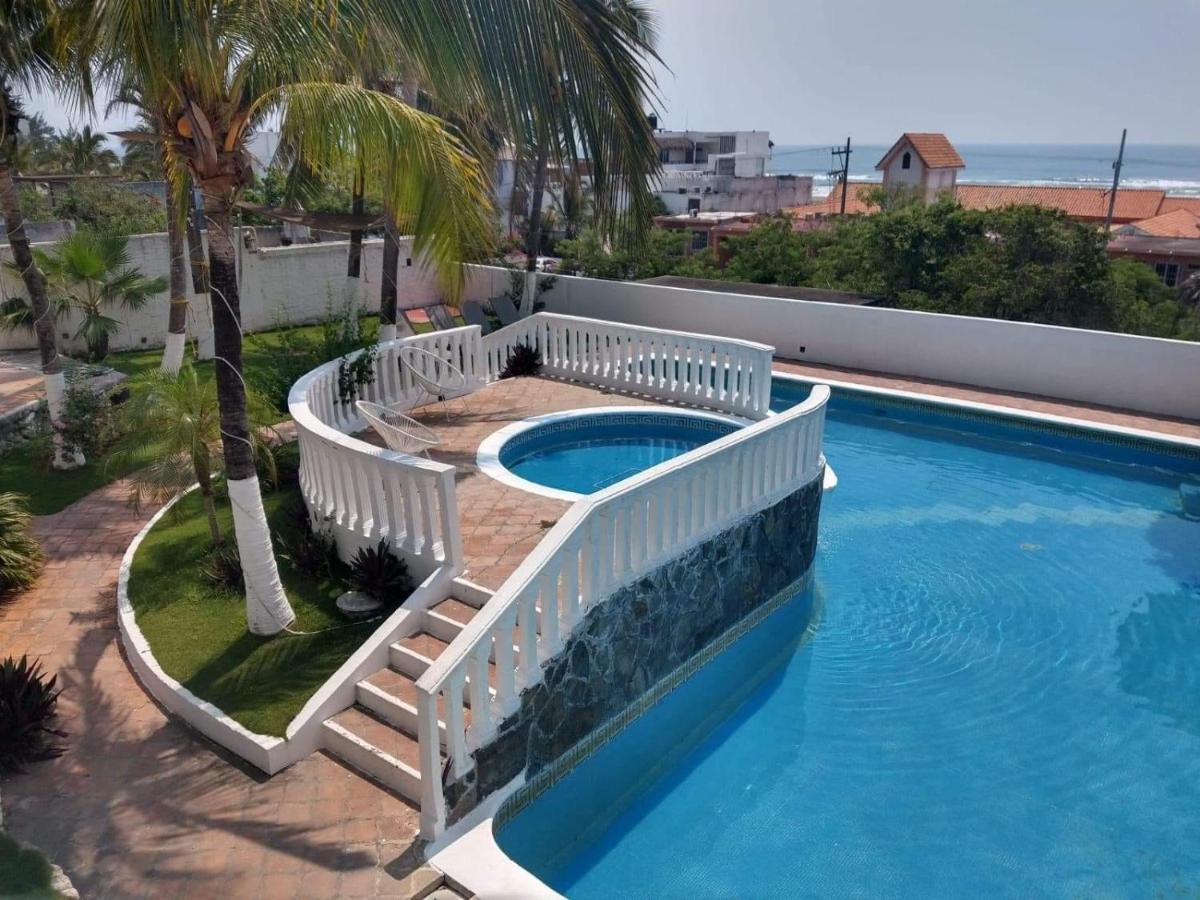 COCO HOUSE CHACHALACAS