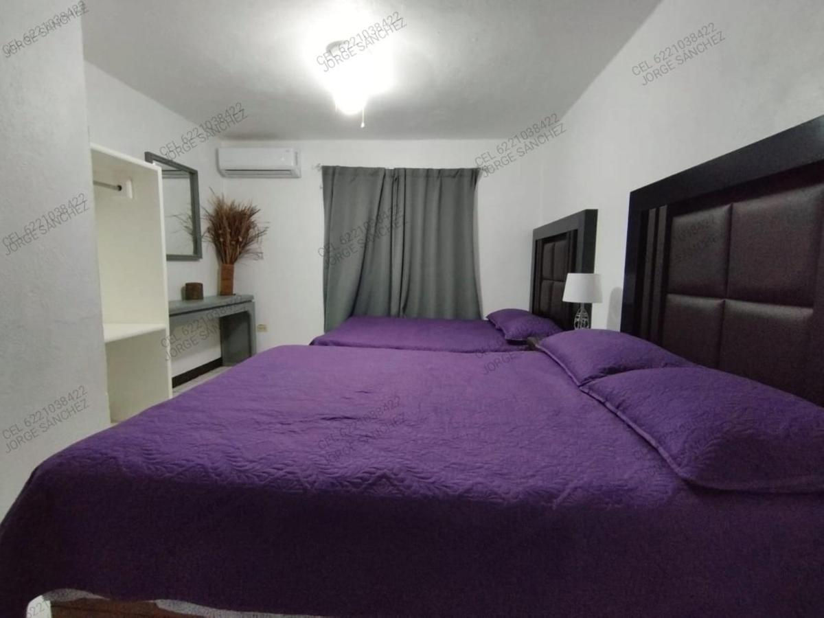 Condominio 303 Loma Bonita, enfrente de la alberca!