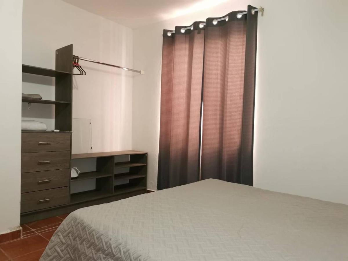 Cozy Apartment Located In a Comercial Area