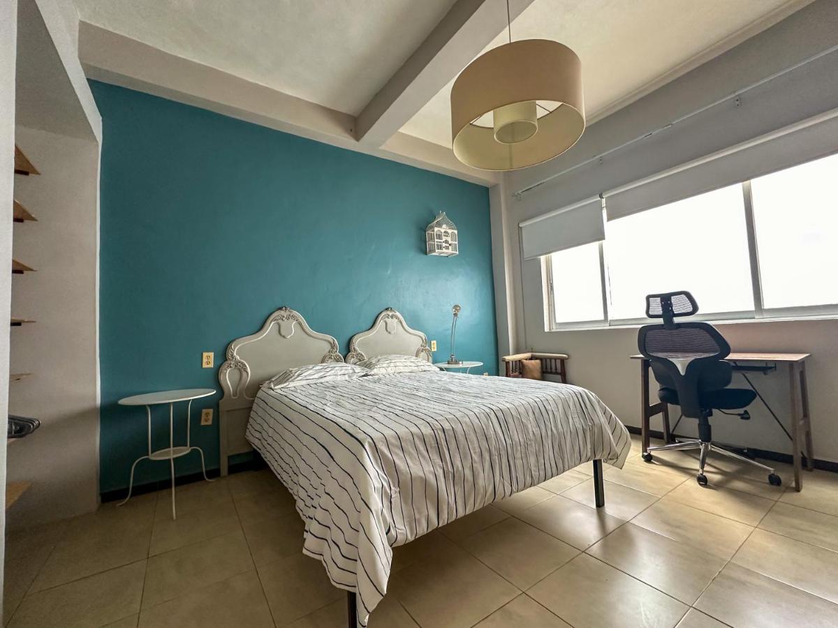 Cuarto 3 - Roma Norte Cama Queen Size baño Privado