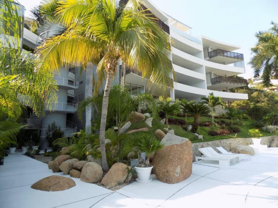 Departamento de lujo en zona exclusiva con vista al mar