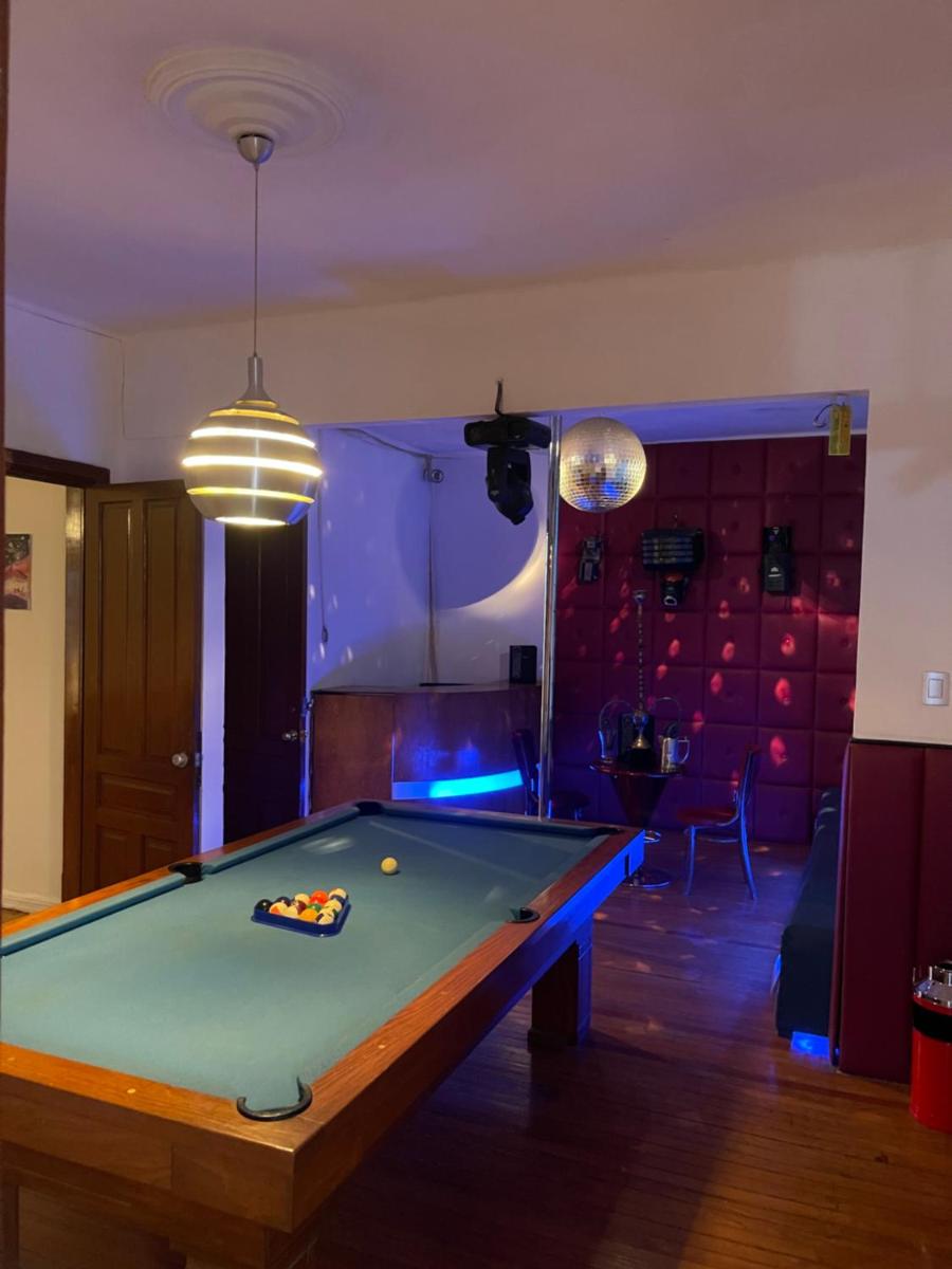 Disco Party Apartment