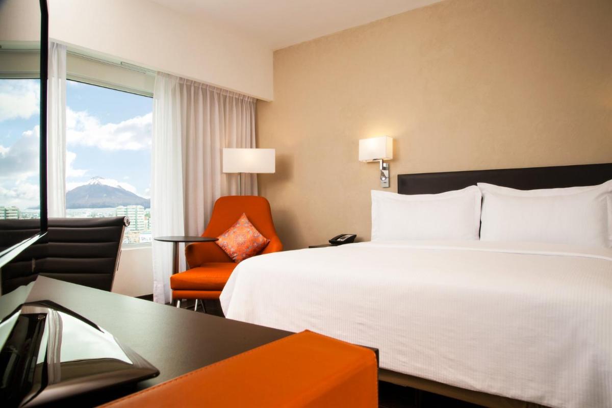Fiesta Inn Puebla Las Animas