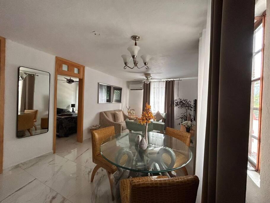 Gorgeous apartment in an amazing location!