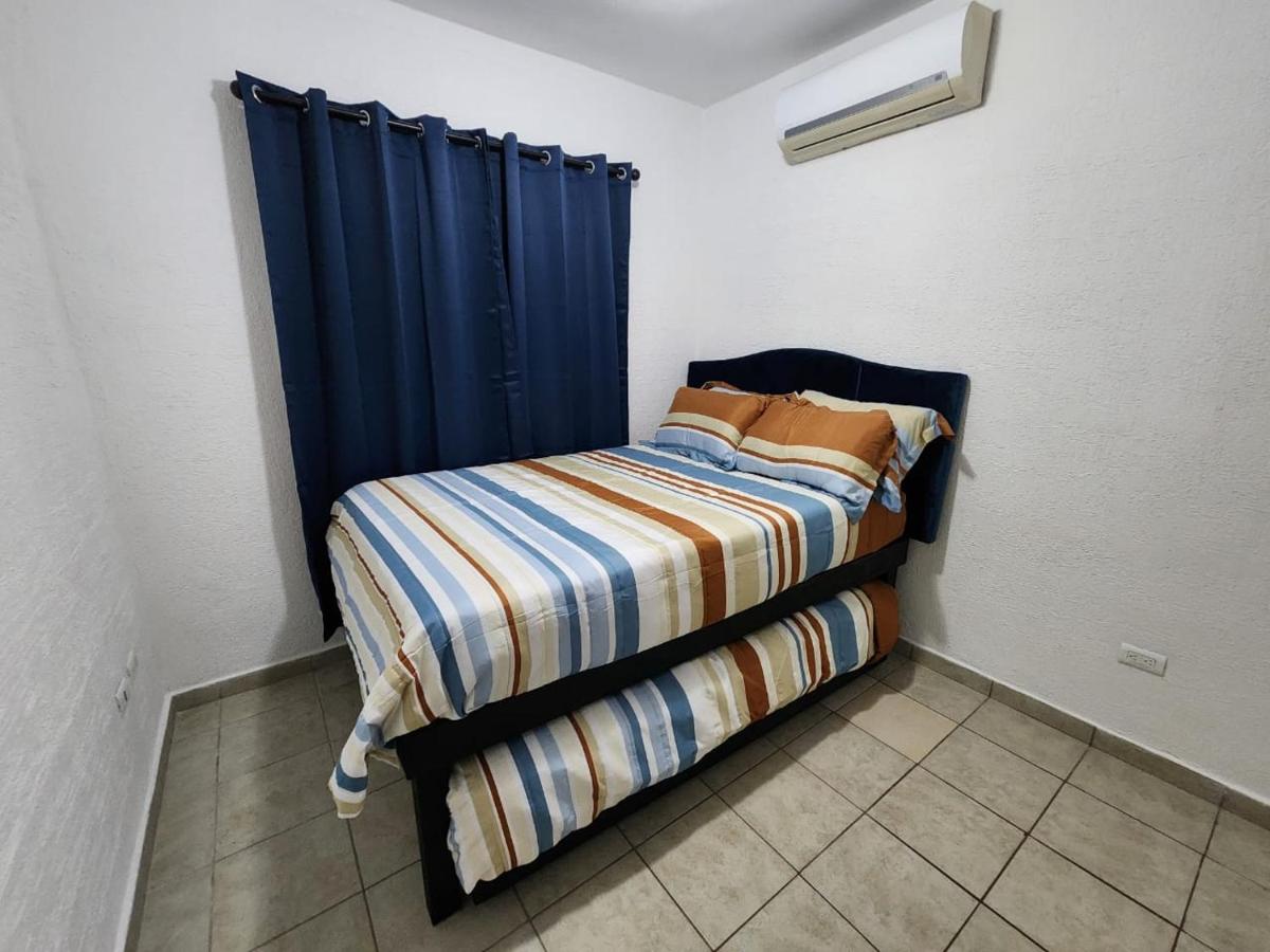 Hermosa Casa en Jardines Cancún