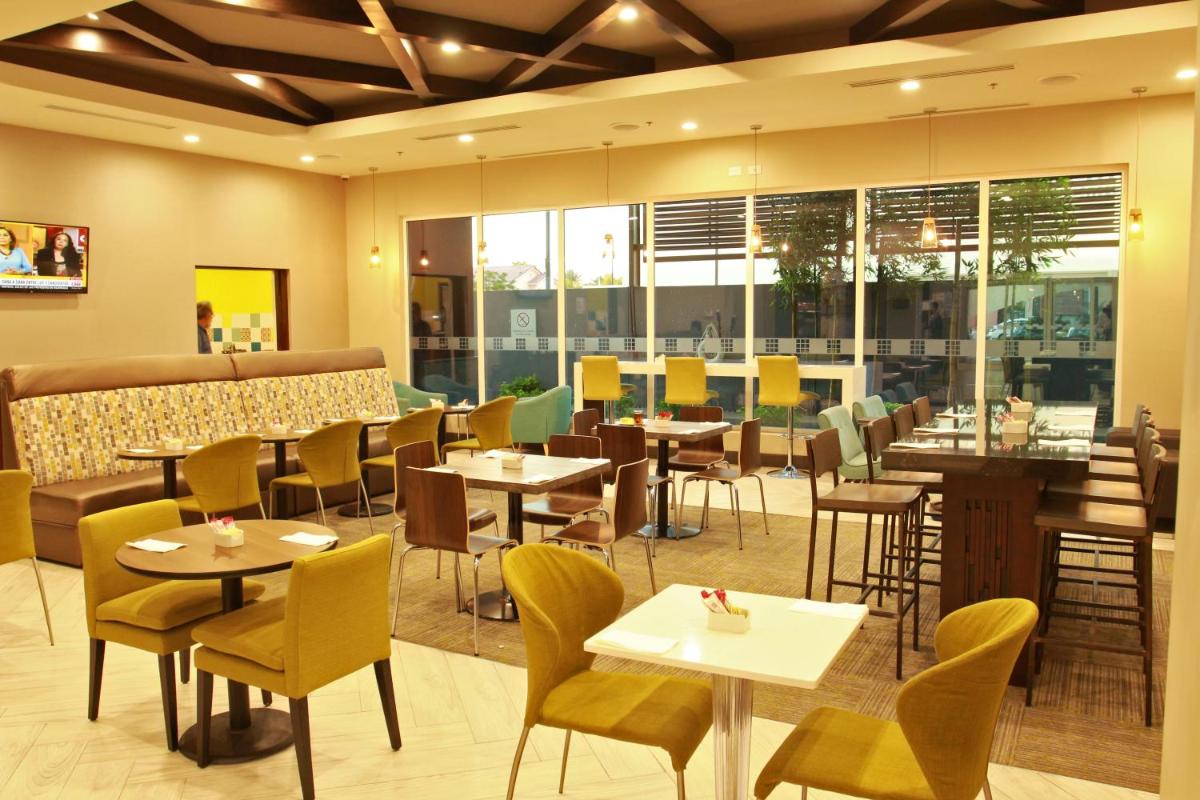 Holiday Inn Express & Suites Mexicali, an IHG Hotel