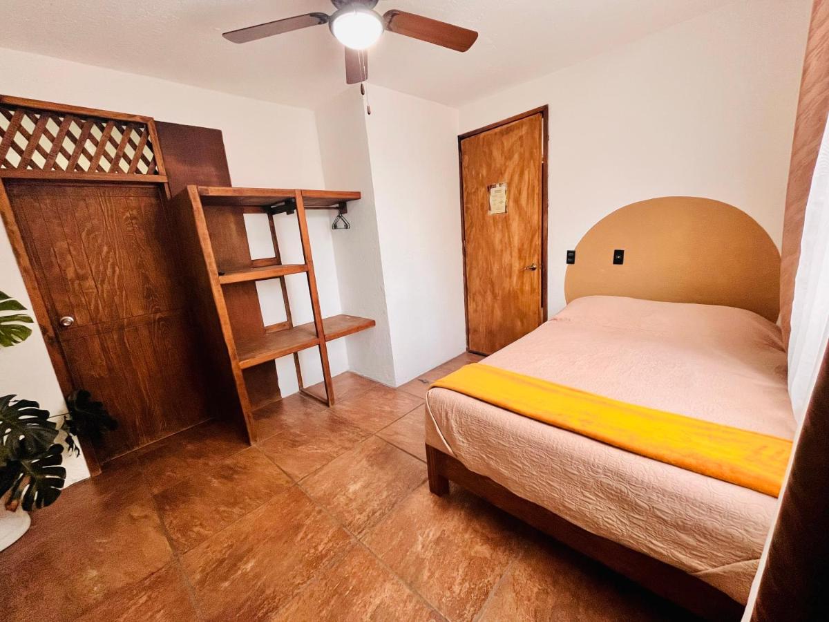Hostal Mali-bu