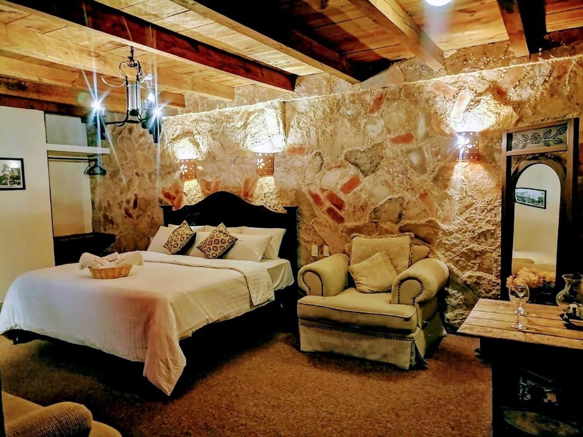Hotel & Cava La Parroquia