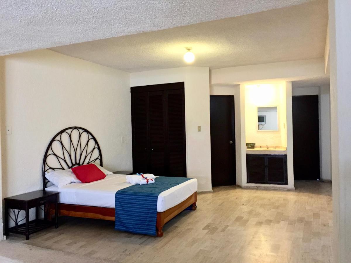 HOTEL Galerias Diana