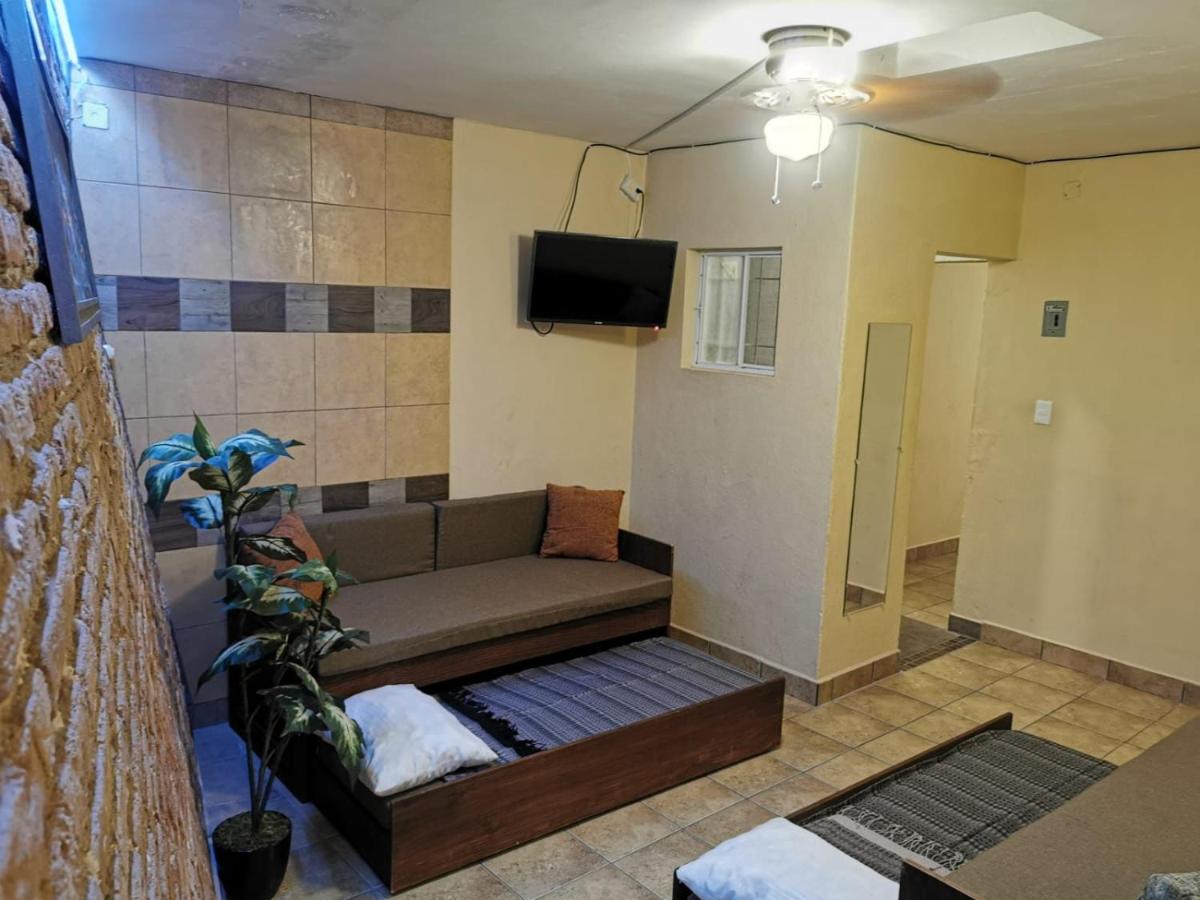 Hotel Jardín del Cantador