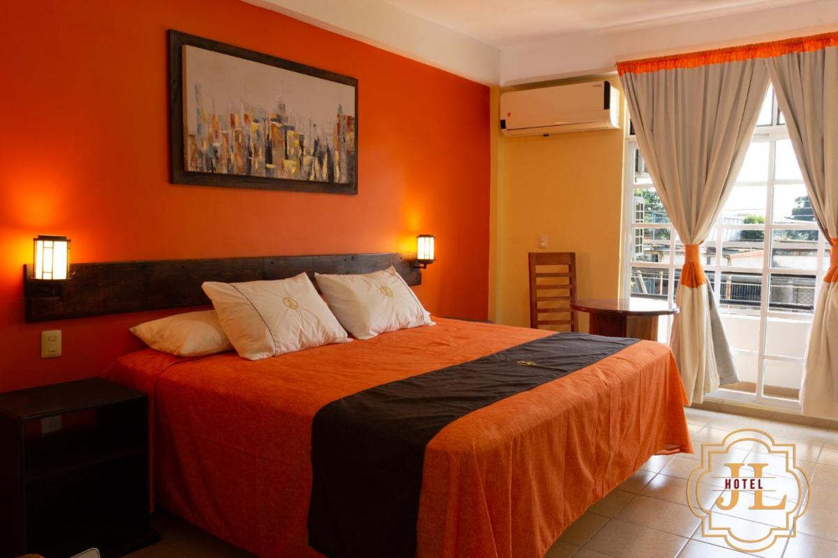 Hotel JL