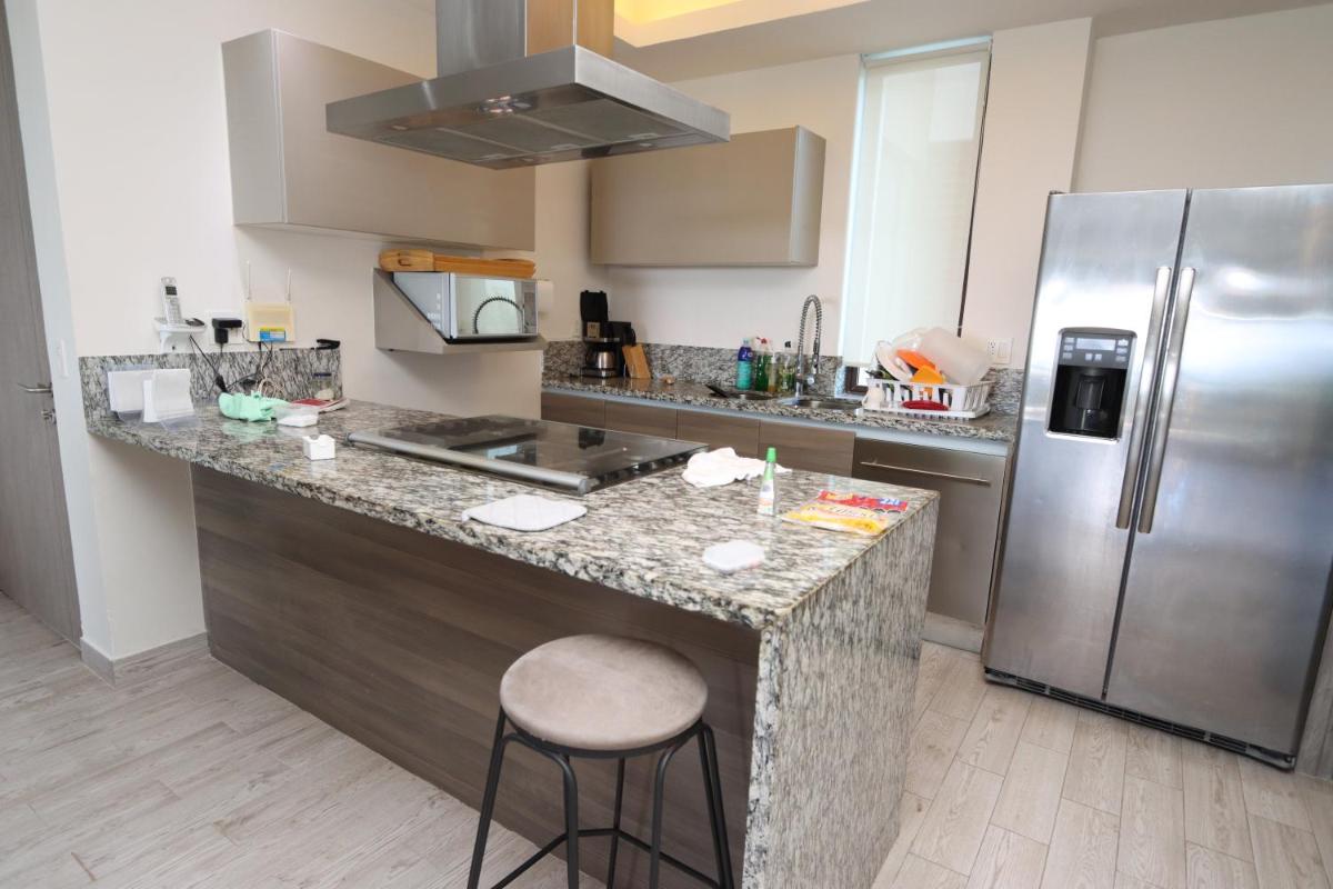Isla Residences, frente al mar.