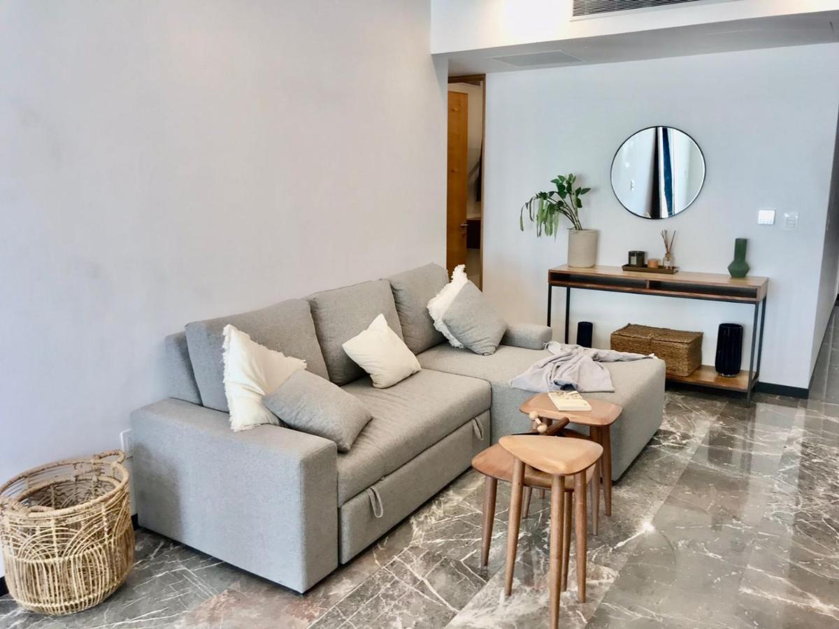 IT Beach Elegant 3 Bdr apt in Beach Condo