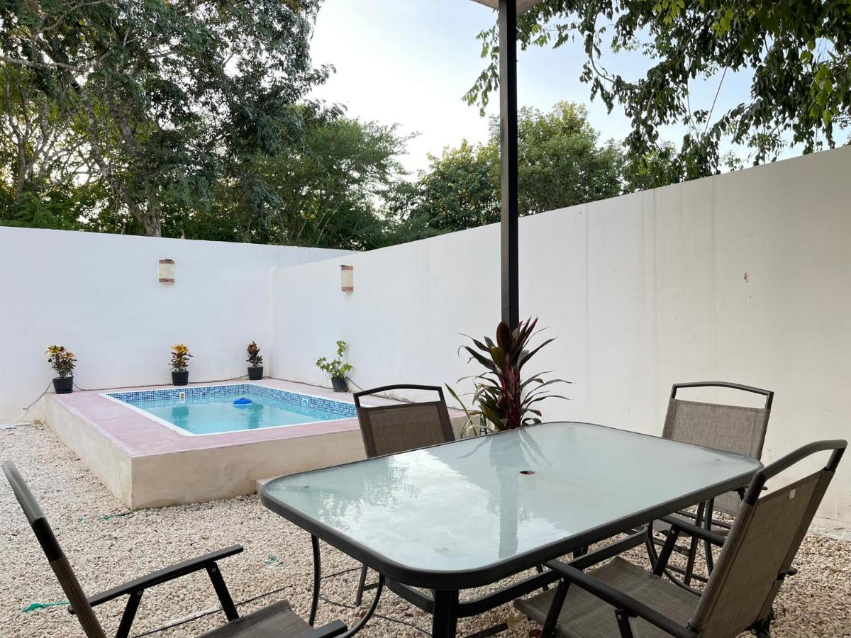 Kaab: Exclusividad y confort en un oasis vacacional con piscina