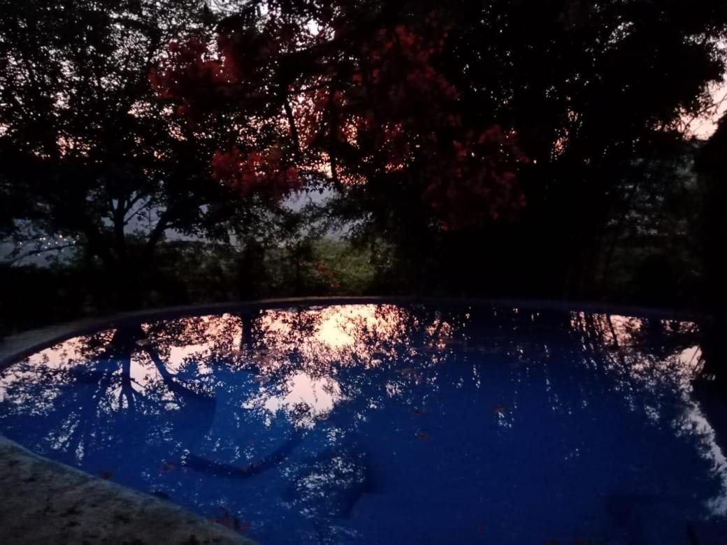 La Cabaña del Reflejo Azul