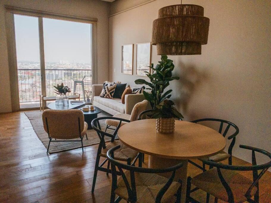 Loft 2210