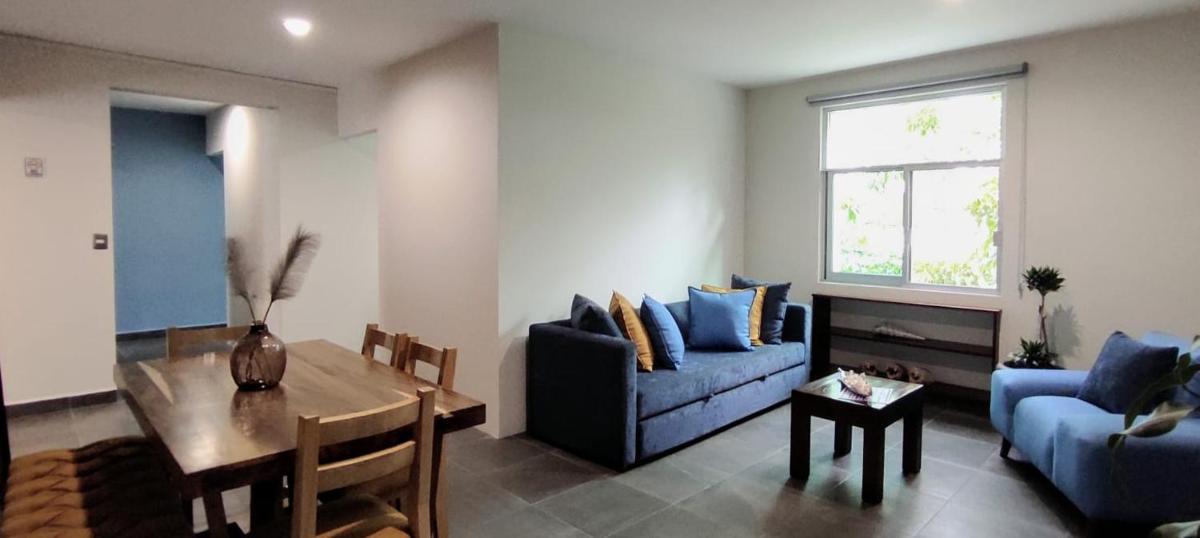 "Loft Naranjos, live the unique"
