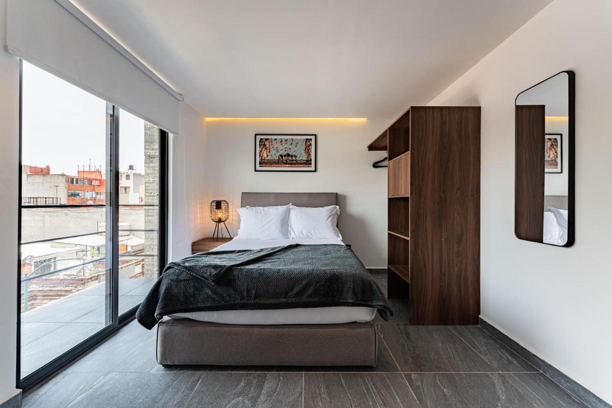 Lofts Sta Ma la Ribera by VH