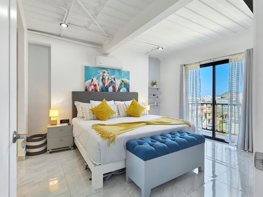 Luxurious Sol Marino Suite