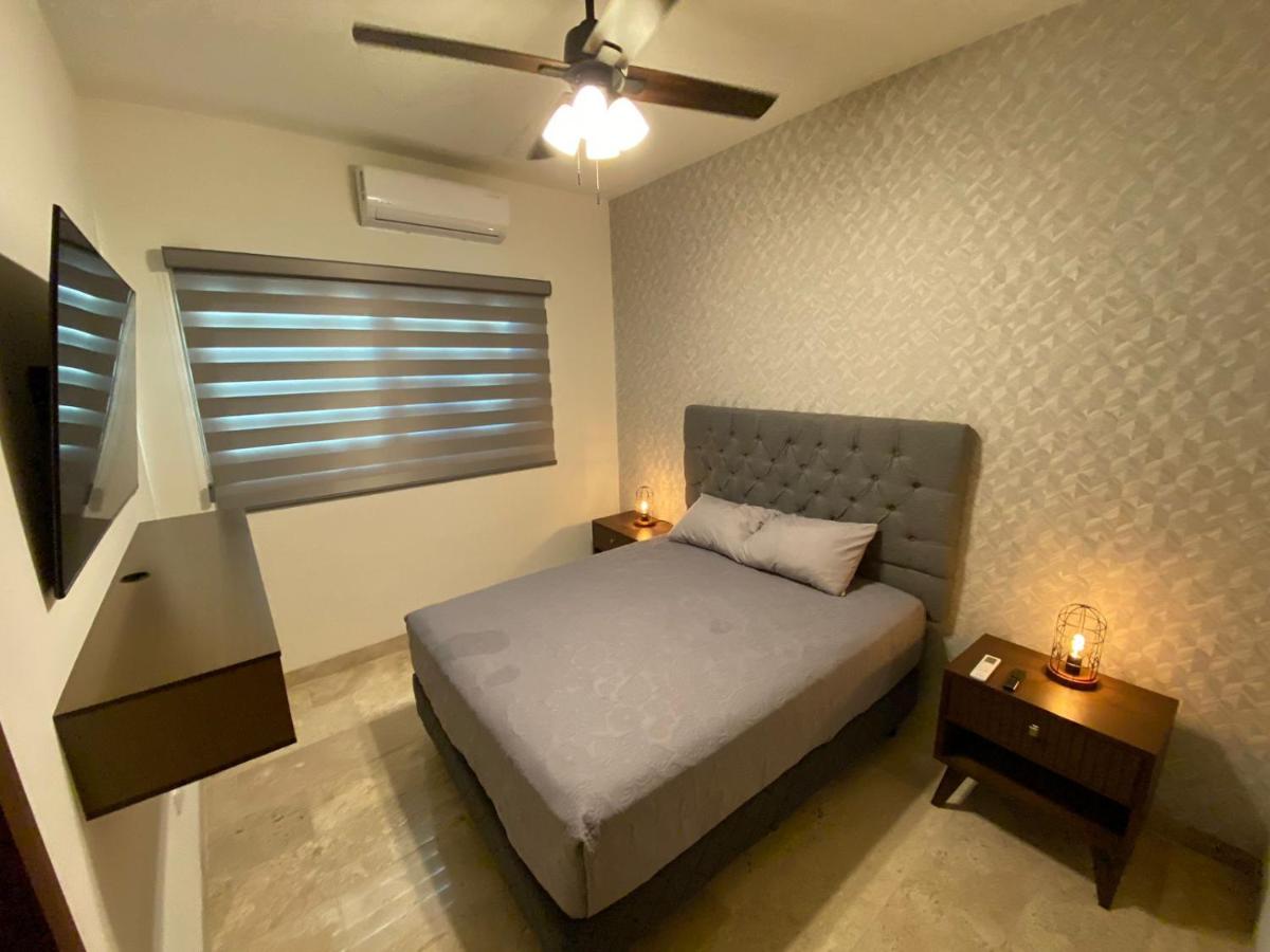 Luxury 2 bedroom apt 3 min away from the boardwalk/malecon