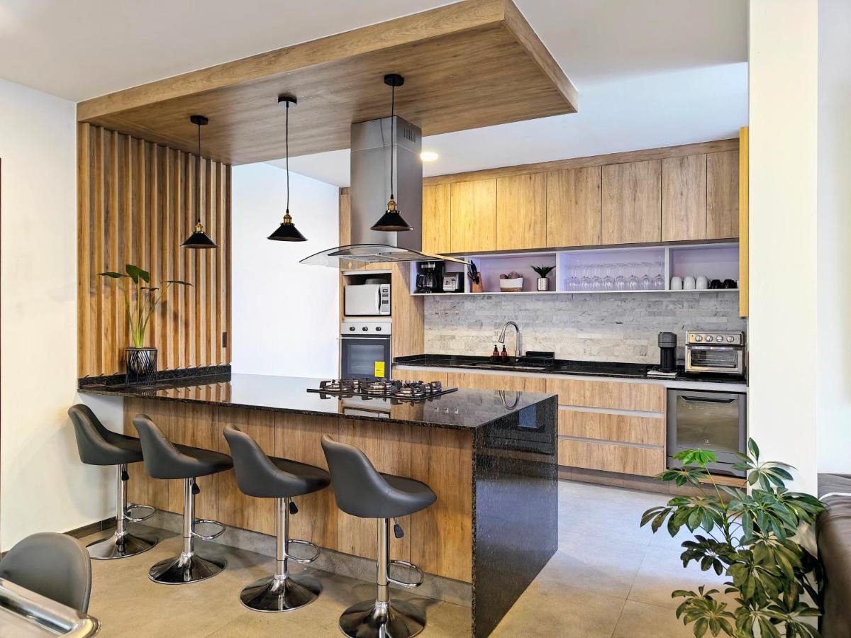 Luxury home at Juriquilla, 4 bedrooms Queretaro