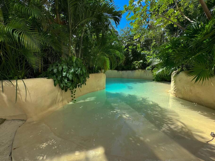 Luxury Studio-private individual pool-IIK C409 By Sandy Powerful