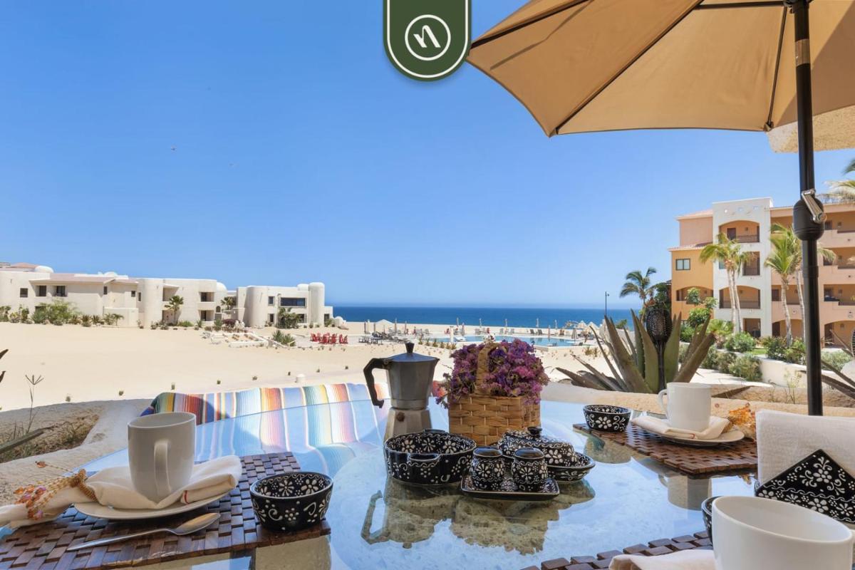 Mexican-Style 3 BR Condo - Oceanfront Pool - Beach