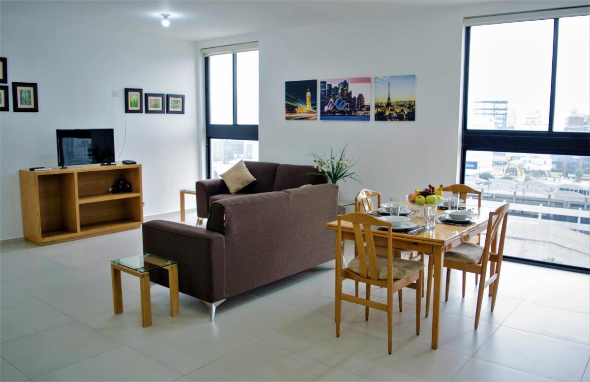 Midtown 1103