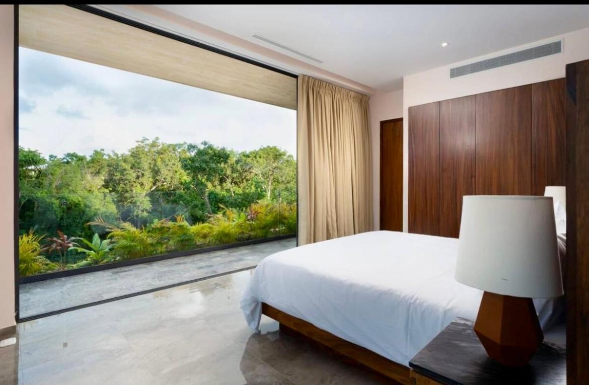 Mistiq Largest PH Studio with GYM, Beach Club Shuttle & Fast Wifi