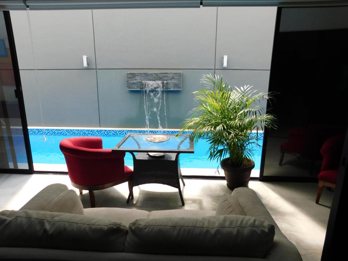 Oasis Urban Retreat