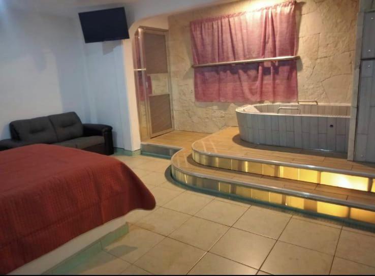 Paradise VIP