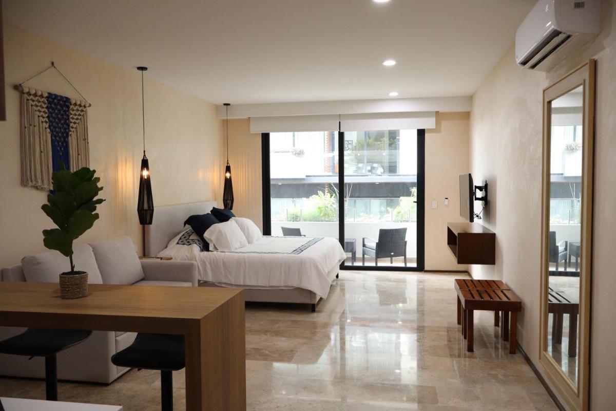 Private Luxury Studio with Pool