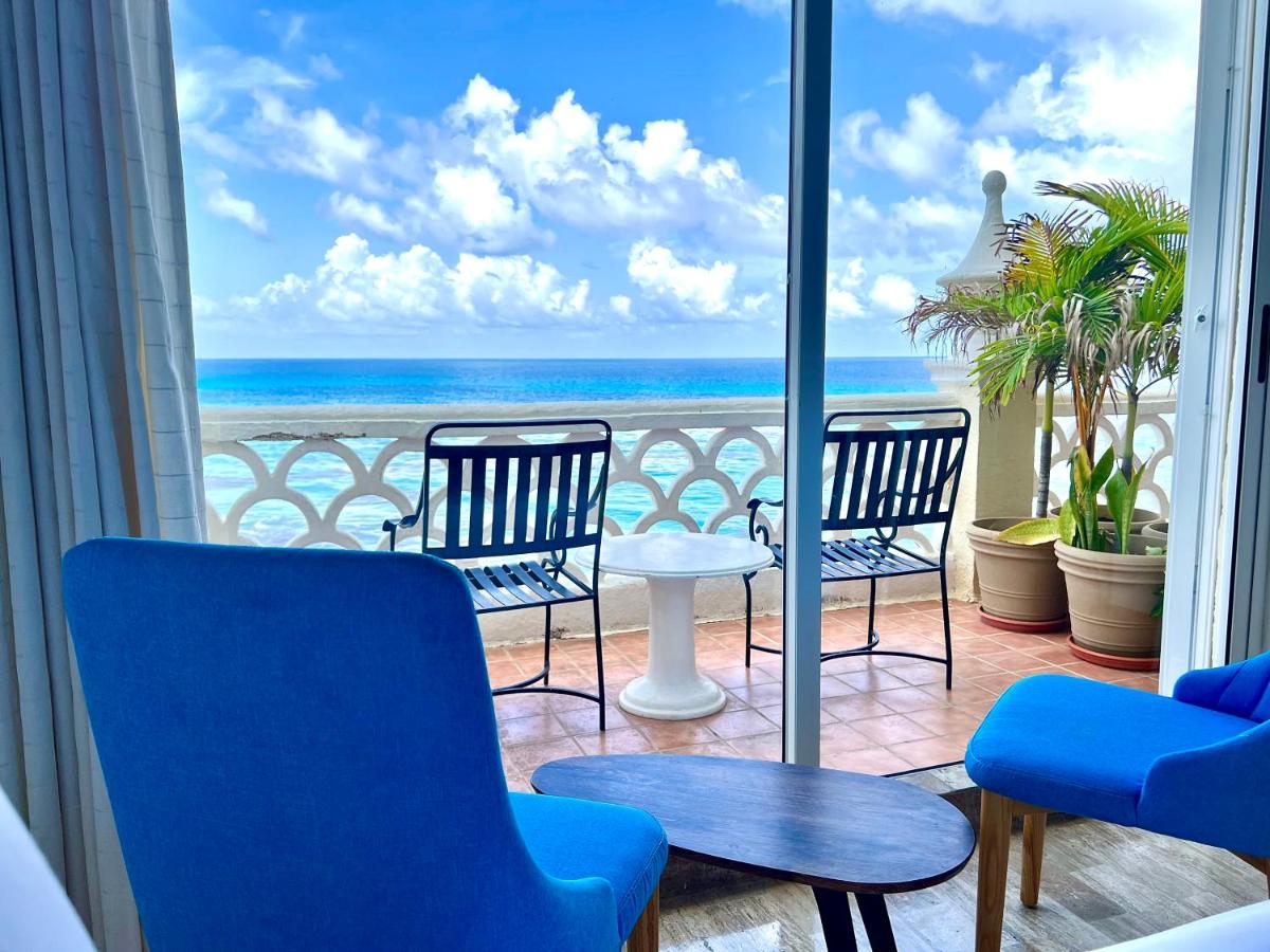 Seashore Apartment Cancun