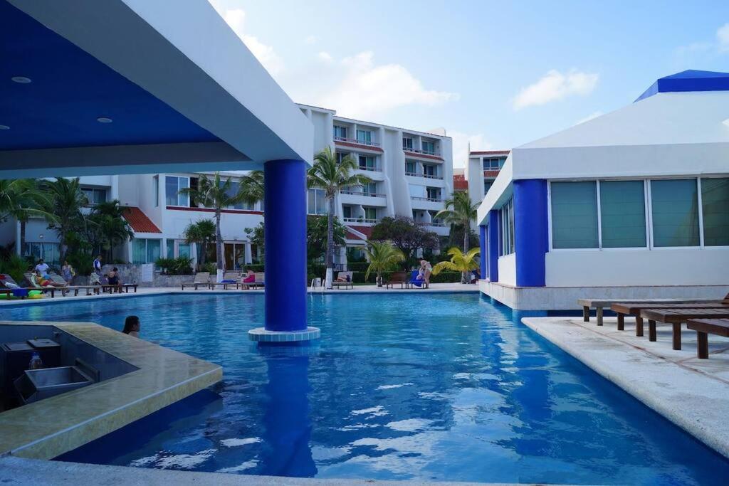 Serenity Sands Oasis: A Harmonious Haven at Km 18.7, Zona Hotelera