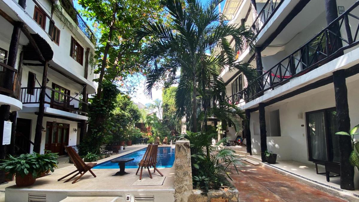 Siesta Fiesta Hotel Adults Only - 5th Avenue