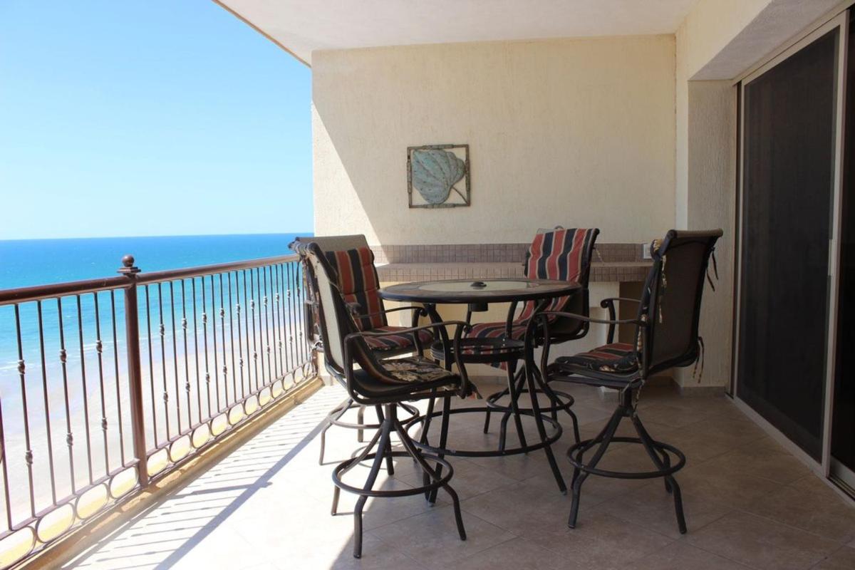 Sonoran Sky 2BR Upper 1007-V by Casago